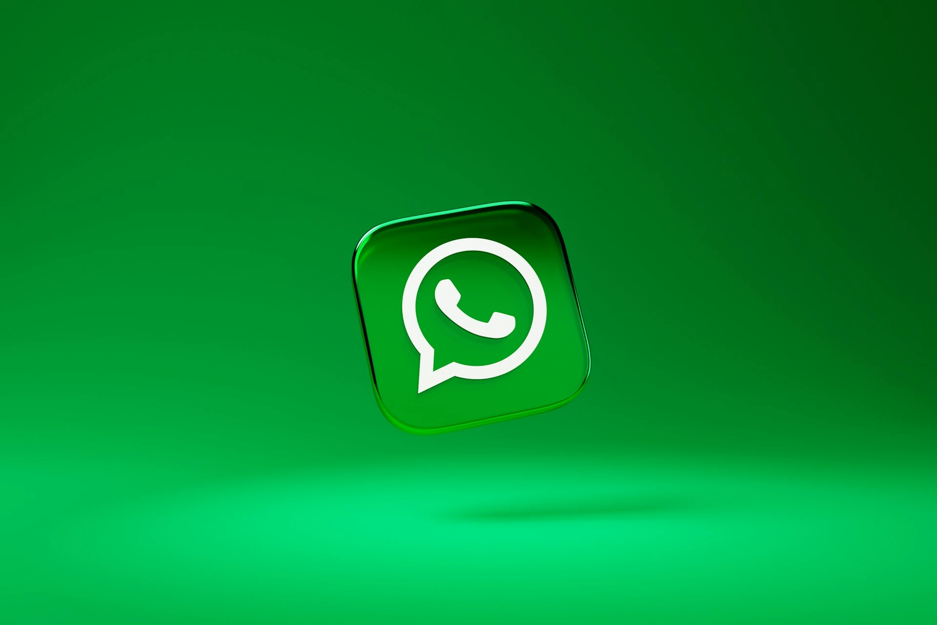 Meta Свяжет WhatsApp, Instagram и Facebook Через Центр Аккаунтов