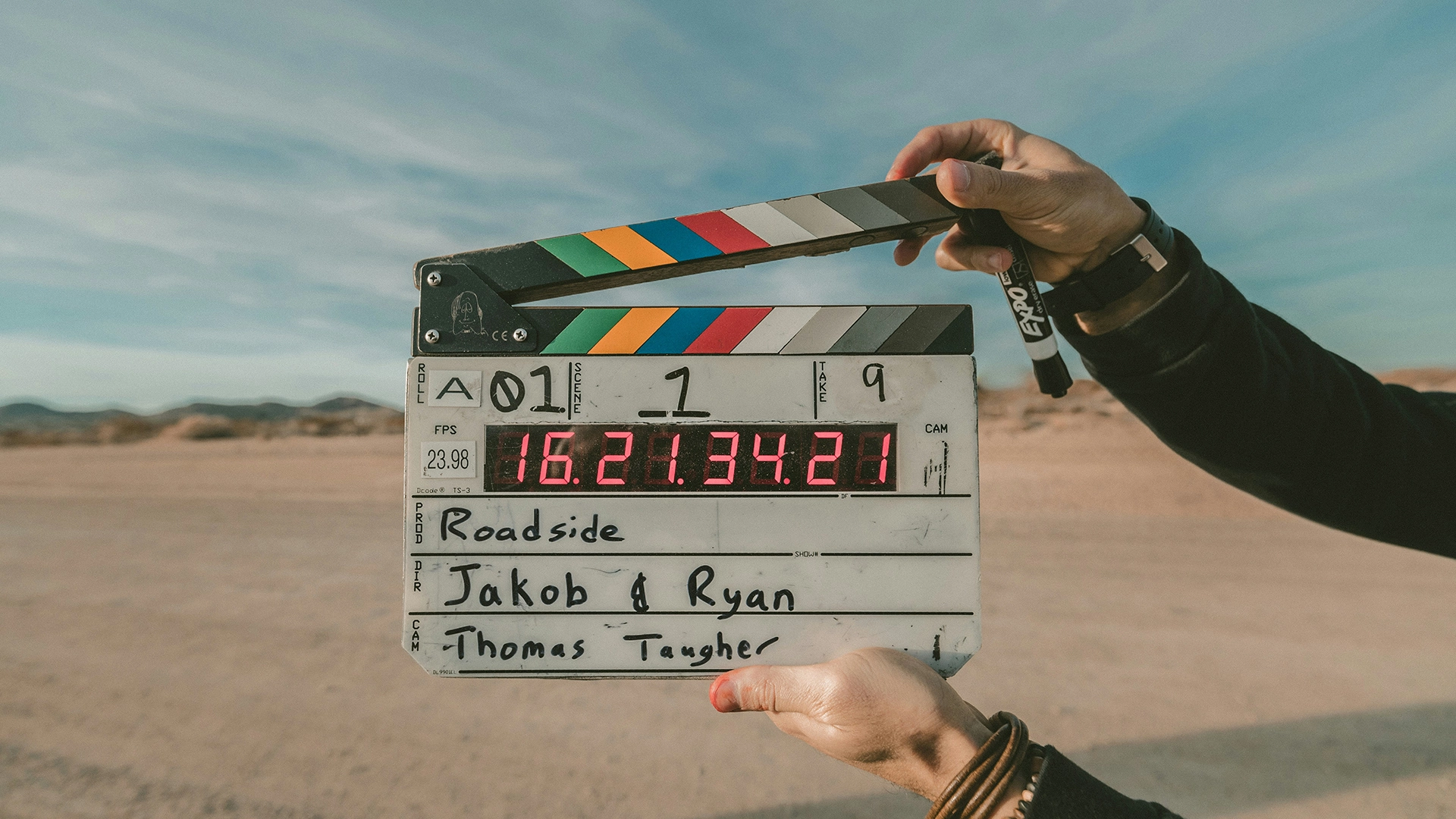 YouTube Прекратил Монетизацию Фальшивых Трейлеров к Фильмам, Сгенерированных Искусственным Интеллектом