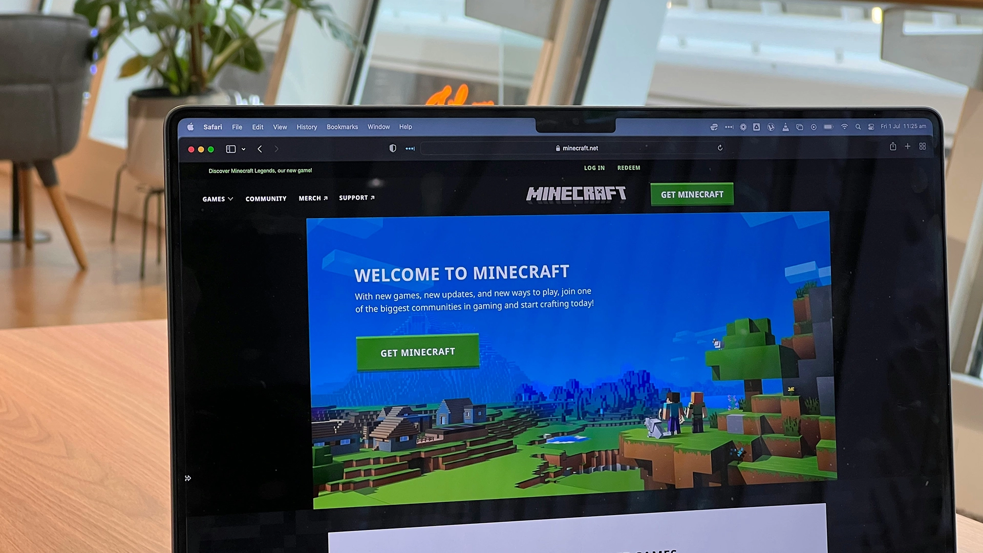 Искусственный интеллект Google под названием Dreamer научился играть в Minecraft без предварительного обучения.