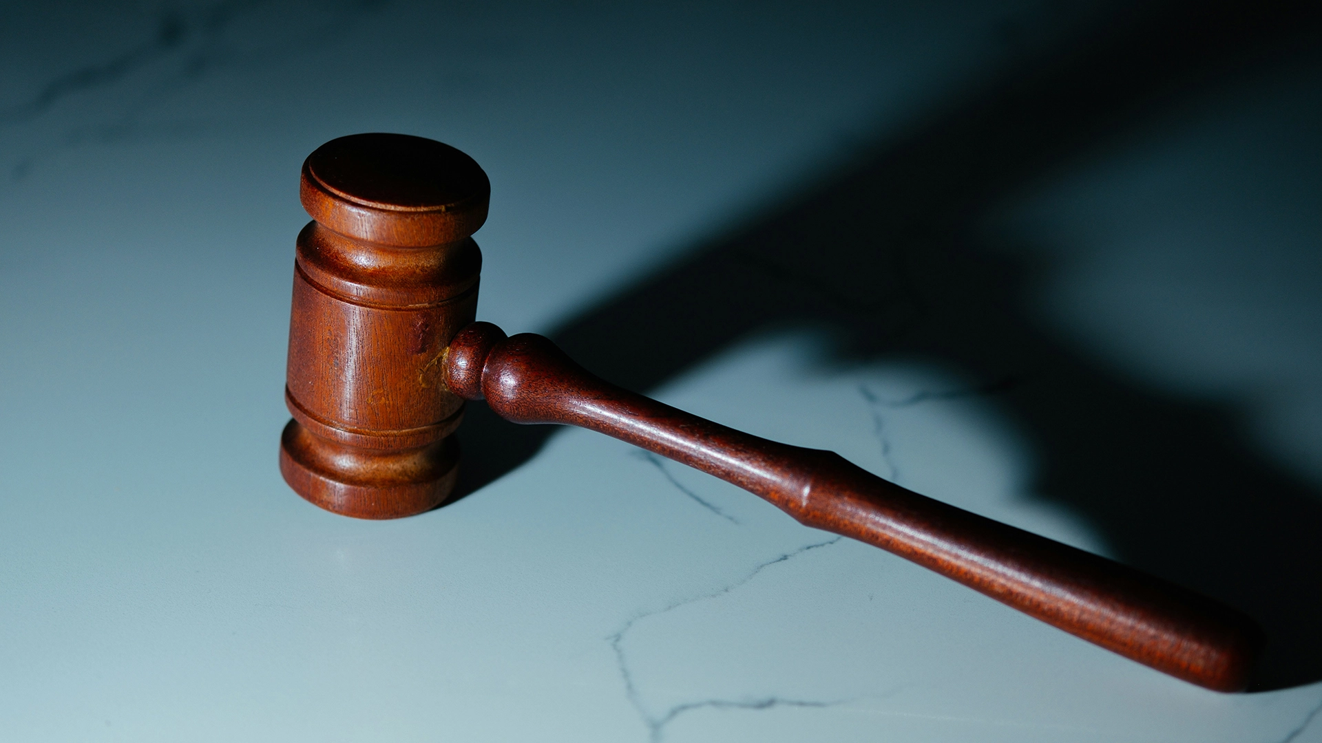 AI помогает голландскому суду в формулировке приговоров по уголовным делам