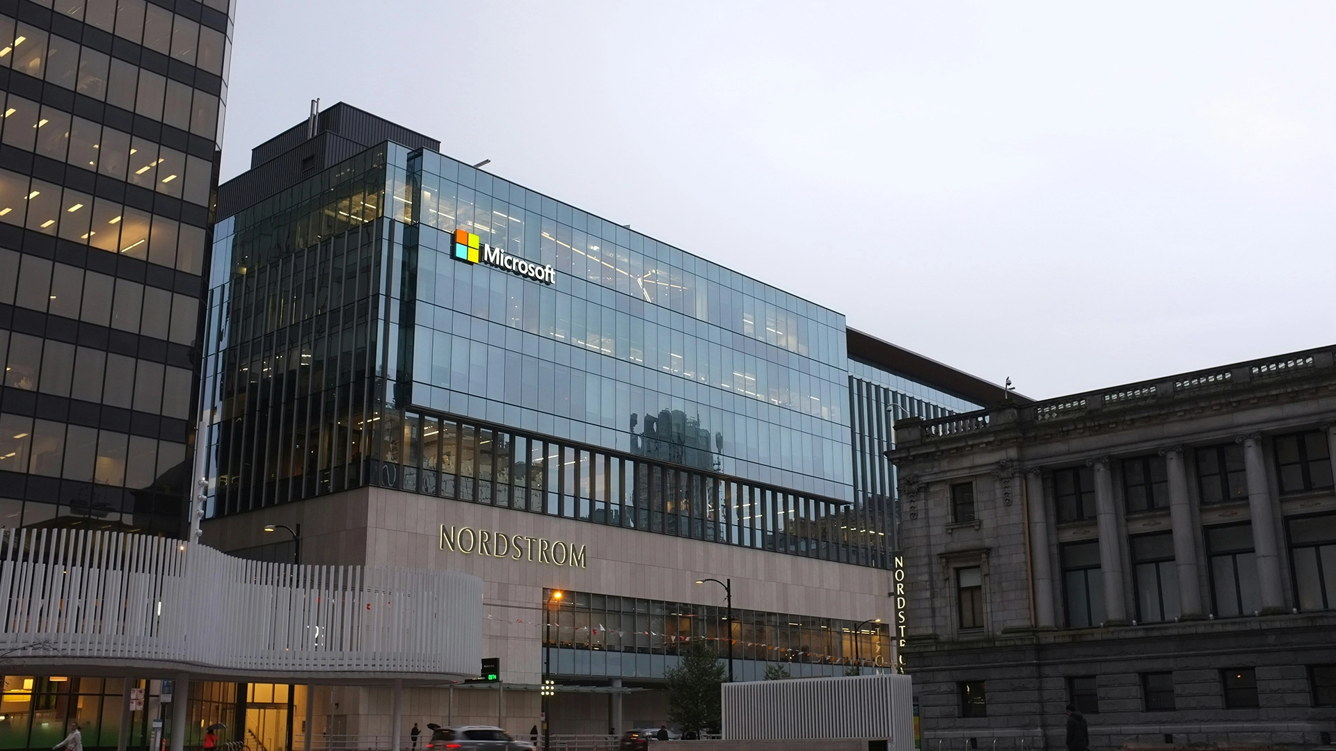 Microsoft подает иск после того, как почти 400K компьютеров были атакованы вредоносным ПО, крадущим данные