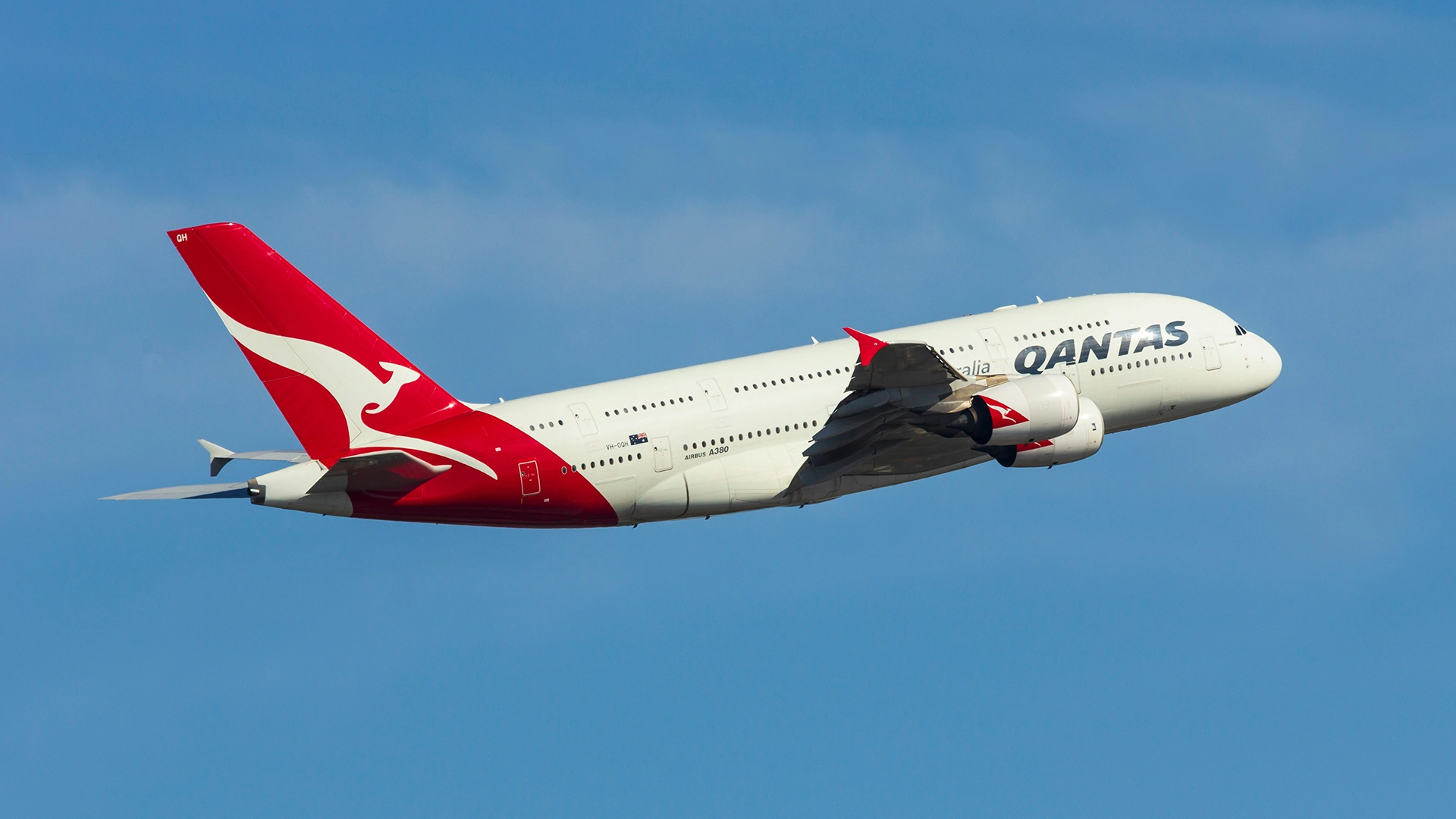 Австралийская авиакомпания Qantas столкнулась с кибератакой, в результате которой были раскрыты данные 6 миллионов клиентов